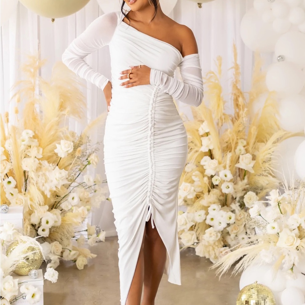 Club London Maternity baby shower dress